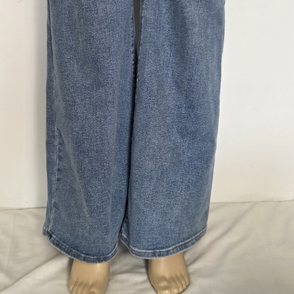 NWT Risen Clean Flare Jeans Size-15/32 - Picture 8 of 16